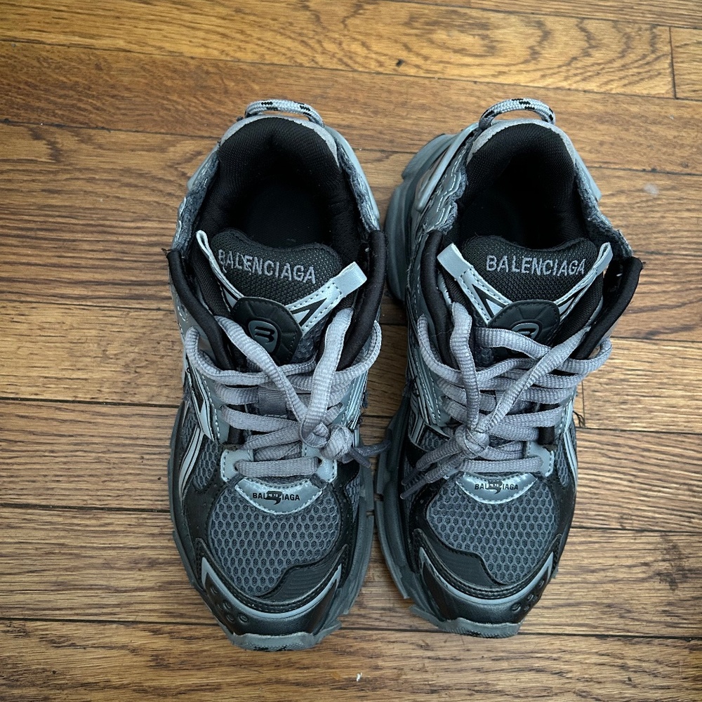 grey balenciaga (size 6 in women’s)